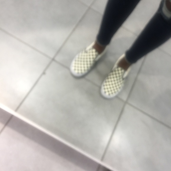 Meet your Posher, Samantha - Picture 1 of 1